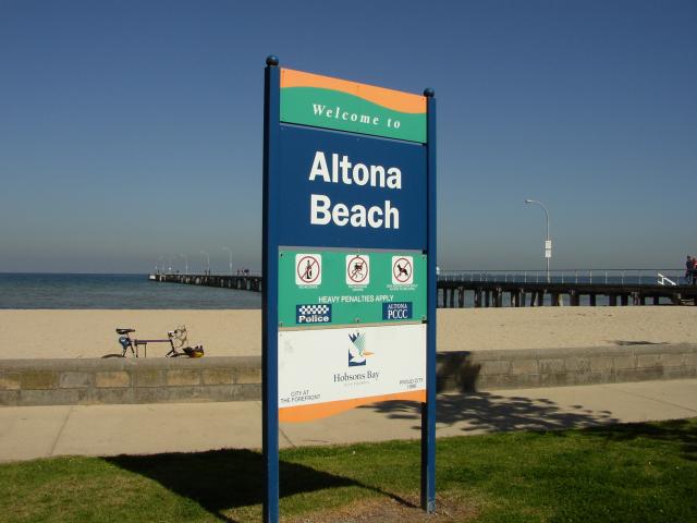 Altona Beach