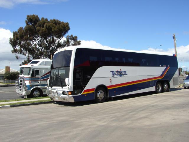 Bus to Adelaide